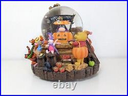 Disney Winnie The Pooh Snow Globe Music Box Halloween Musical 8 Vintage RARE