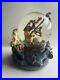 Disney-Winnie-The-Pooh-and-Friends-Blustery-Day-musical-snow-globe-01-zw