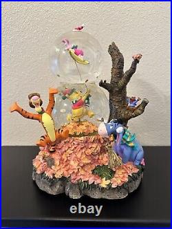 Disney Winnie The Pooh's Kite Double Two Tier Musical Snow Globe