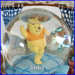 Disney Winnie the Pooh & Christopher Musical Snow Globe 1964 Rumbly In My Tumbly