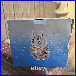 Disney Wonderful World Of Disney Snow Globe withbox music Brand New in Box