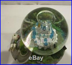 Disney World Cinderella Castle Snow Globe with Lights and Music Park Exclusive