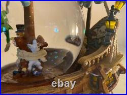 Disney World Collectible Peter Pan You Can Fly! Musical Snow Globe