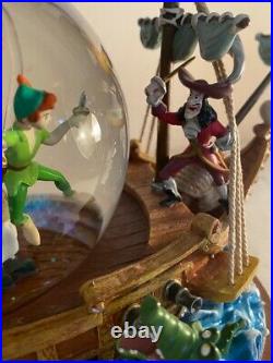 Disney World Collectible Peter Pan You Can Fly! Musical Snow Globe