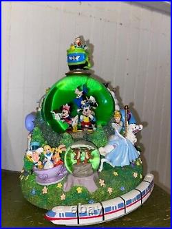 Disney World Magic Kingdom Snow Globe Musical Working 4 Parks One World Monorail