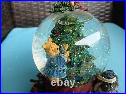 Disney boyds collection winnie the pooh's tree trimming party musical snow globe