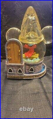 Disney's Fantasia The Sorcerer's Apprentice Musical Lighted Snow Globe RARE