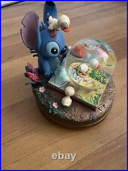 Disney's Lilo & Stitch Ducks Duckling 8.5 Musical Dance Snow Globe Defect