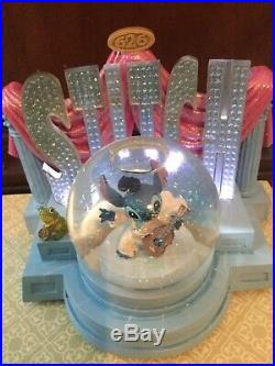 Disney's Lilo & Stitch STITCH AS ELVIS Musical Snowglobe Light Up RARE Globe