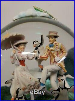 Disney's Mary Poppins Snow Globe & Musical Theatre Plays Let's Go Fly A Kite