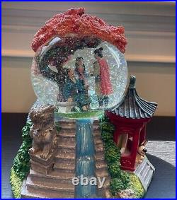 Disney's Mulan Snow Globe Reflection Music Box Mushu Shang BEAUTIFUL