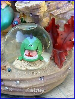 Disney's The Little Mermaid Snow globe Under The Sea Snowglobe-Very Rare