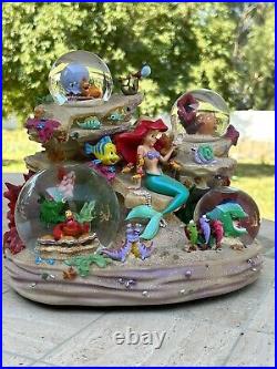 Disney's The Little Mermaid Snow globe Under The Sea Snowglobe-Very Rare