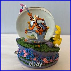 Disney's Winnie the Pooh and Friends Blustery Day Musical Snow Globe