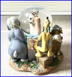 E1690 Disney Dogs Musical Snow Water Globe Tune Where Has My Little Dog Gone