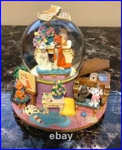 Extremely Rare Vintage Disney Aristocats Large Musical Water Globe
