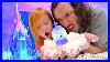 Frozen-2-How-To-Make-Snow-Adley-Finds-Hidden-Disney-Princess-Elsa-Anna-And-Olaf-In-Her-New-Toys-01-ss