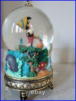HTF DISNEY Pinocchio Master Of Animation MUSICAL Snow Globe by Ollie Johnston