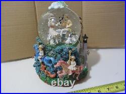 Mary Poppins vintage Snow Globe Let's Go Fly A Kite Music Disney Store