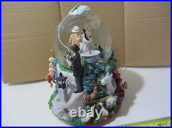 Mary Poppins vintage Snow Globe Let's Go Fly A Kite Music Disney Store