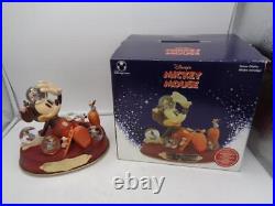 NEW Disney Mickey Mouse MICKEY'S NIGHTMARE 1932 Commemorative Musical Snow Globe