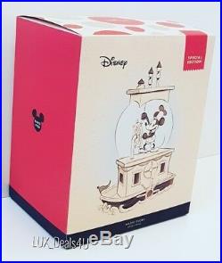 NIB Disney Mickey Mouse Steamboat Willie Special Edition Musical Water Globe