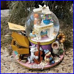 New Disney Store The Aristocats Music Box Snow Globe Everybody Wants to be a Cat