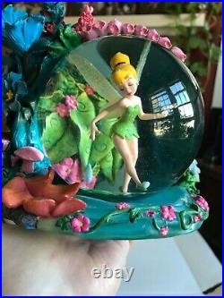 New in Original Box Disney Tinker Bell Garden Musical Snow globe Animated Lights