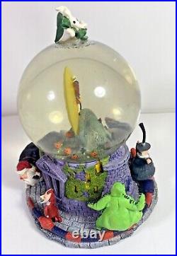 Nightmare Before Christmas Jack & Sally Musical Snow Globe Disney Store