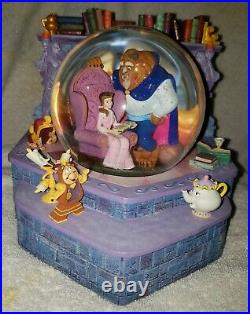 RARE 1991 Belle Reads a Tale as Old as Time Musical Snow Globe in Box