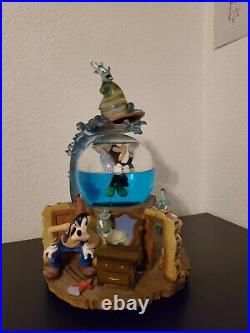 RARE DISNEY Lonesome Ghost Donald Duck Mickey Mouse Goofy Water Globe Music Box