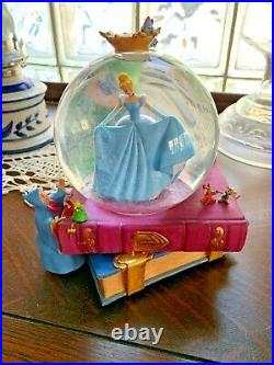 RARE! Disney Cinderella Fairy Godmother Stepsisters Gus Jaq Musical Snow Globe
