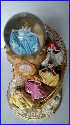 RARE Disney Cinderella Princesses Musical Snow Globe Retired Collectable 1990's