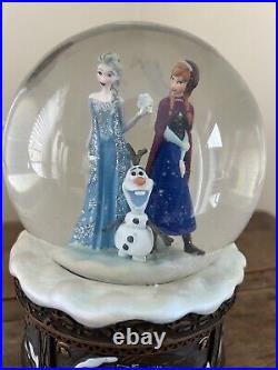 RARE Disney Frozen Musical Snow Globe Store Parks Exclusive Olaf Anna Elsa