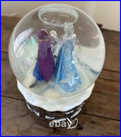 RARE Disney Frozen Musical Snow Globe Store Parks Exclusive Olaf Anna Elsa