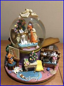 RARE Disney The Aristocats Musical Snow Globe Plays Everybody Wants To Be A Cat