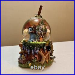 RARE Disney Winnie The Pooh Photographer Musical Snow Globe