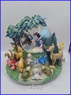 RARE! Large Disney Musical Snow Globe of the Snow White & Seven Dwarfs