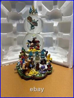 RARE Vtg Walt Disney World Double Snow Globe Musical Character Gathering Parade