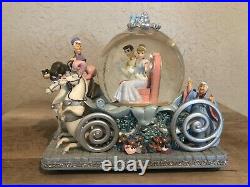 Rare Cinderella 50th Anniversary Disney Musical Snow globe