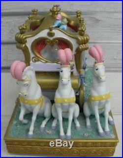 Rare Disney Cinderella Snow Globe Wedding Carriage In Box Musical and Blower