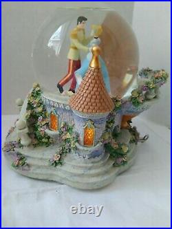 Rare Disney Cinderella Snowglobe So This is Love Clock Light Up Snow Globe music