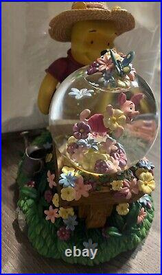 Rare Disney ParksWinnie The Pooh And Piglet Musical Snow Globe HTF