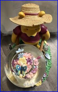 Rare Disney ParksWinnie The Pooh And Piglet Musical Snow Globe HTF