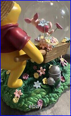 Rare Disney ParksWinnie The Pooh And Piglet Musical Snow Globe HTF