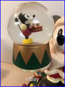 Rare Disney SANTA MICKEY MOUSE WORKSHOP Rotating Base Musical Snow globe 12