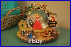 Rare Disney Sleeping Beauty Aurora Musical Snow Globe Music Box
