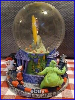 Rare Disney The Nightmare Before Christmas Snow Globe 1993 Music Vintage Retro