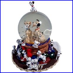 Rare Vintage Walt Disney 101 Dalmatians Snow Globe Music Box Doggie in Window