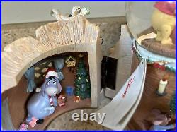 Rare Winnie The Pooh Snow globe Christmas Musical Disney Store Exclusive